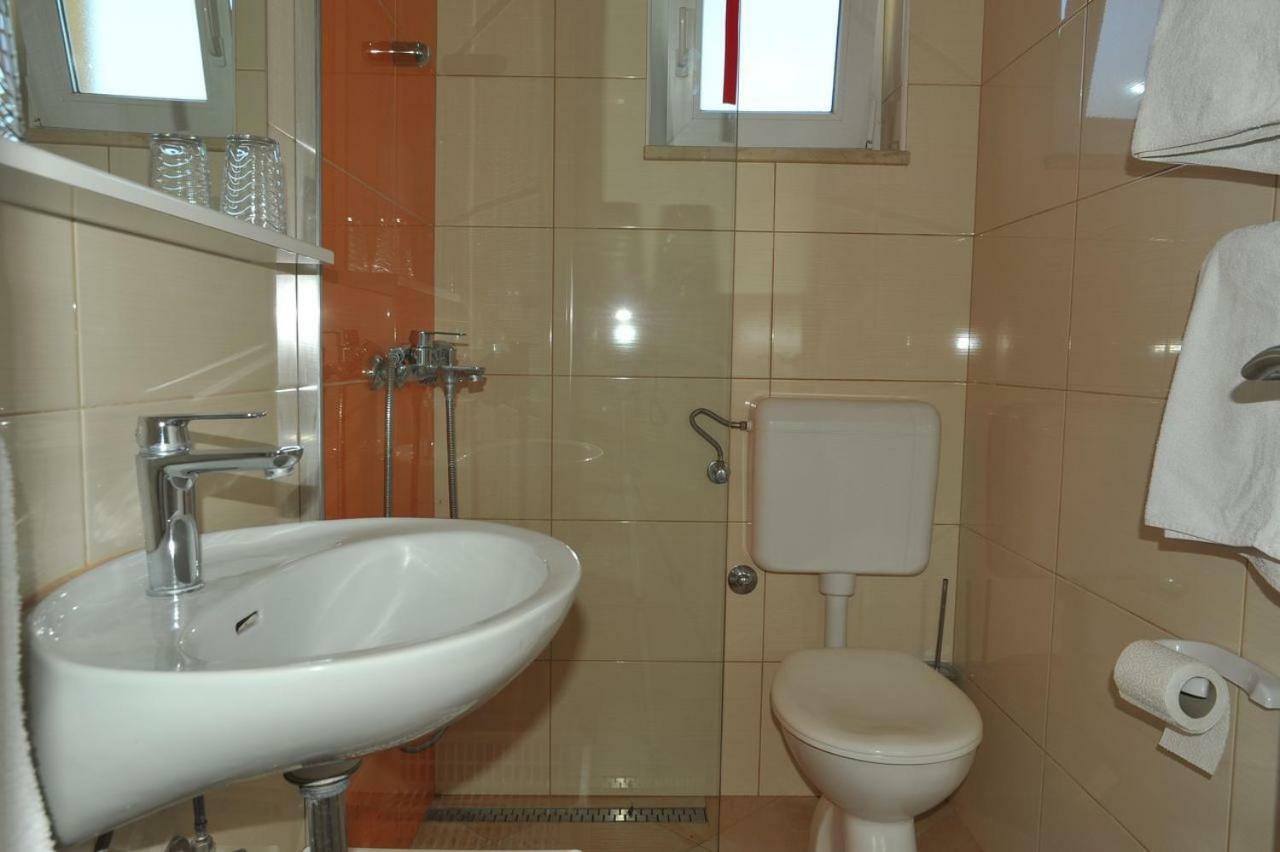Apartmani Jadranka Viganj Exterior photo