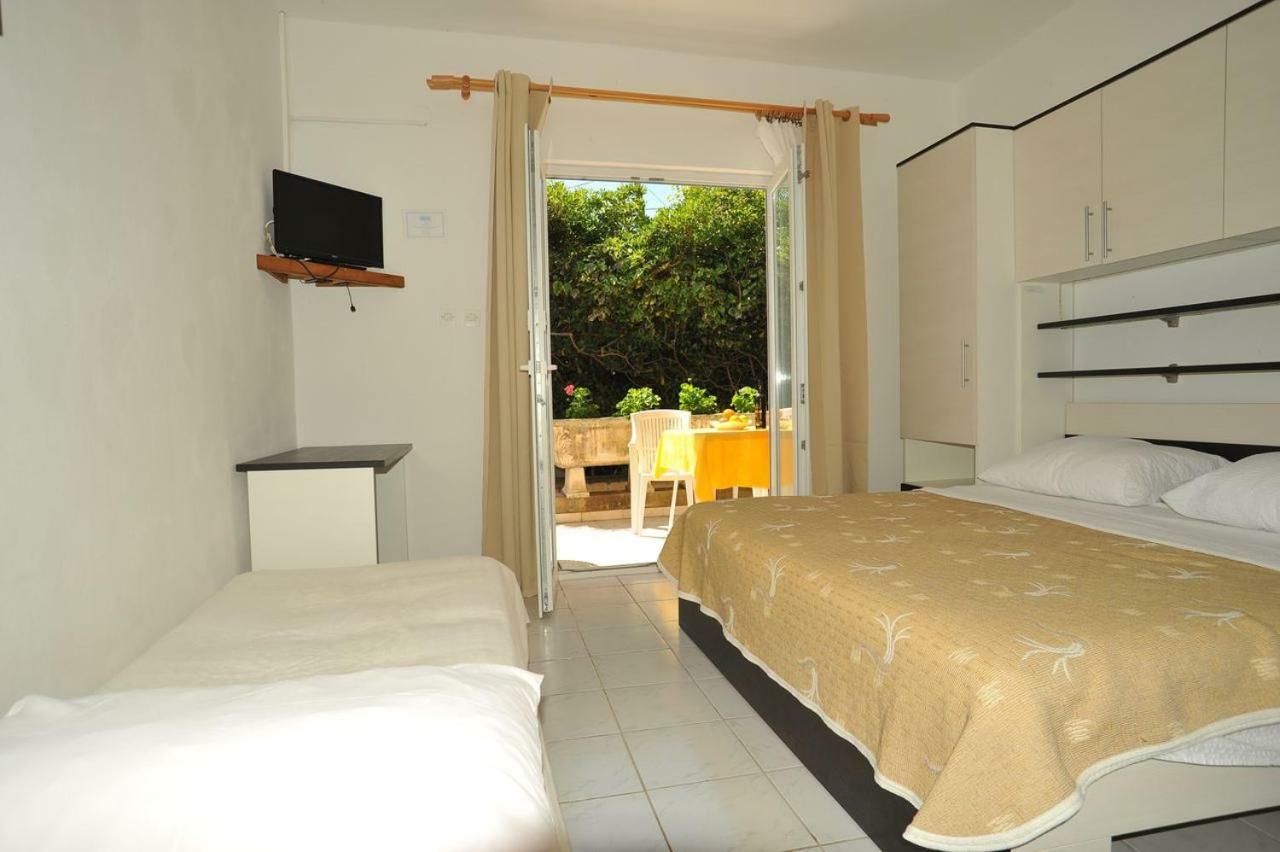 Apartmani Jadranka Viganj Exterior photo
